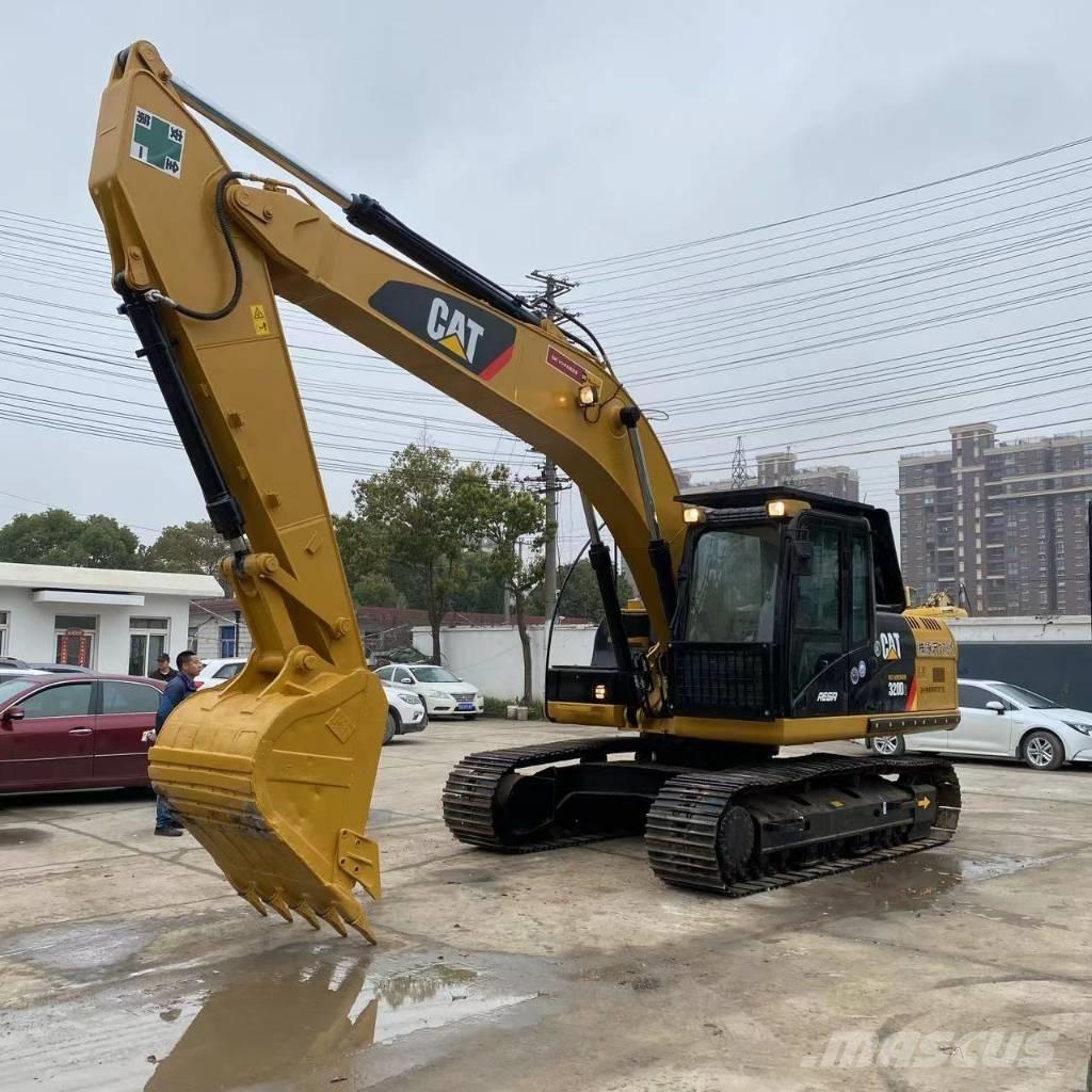 CAT 320 D 대형 굴삭기 29톤 이상