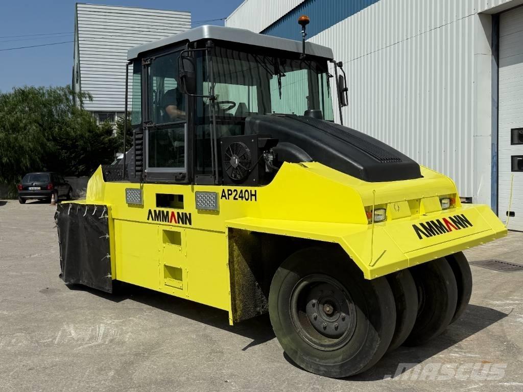 Ammann AP 240 H 공기 타이어 롤러