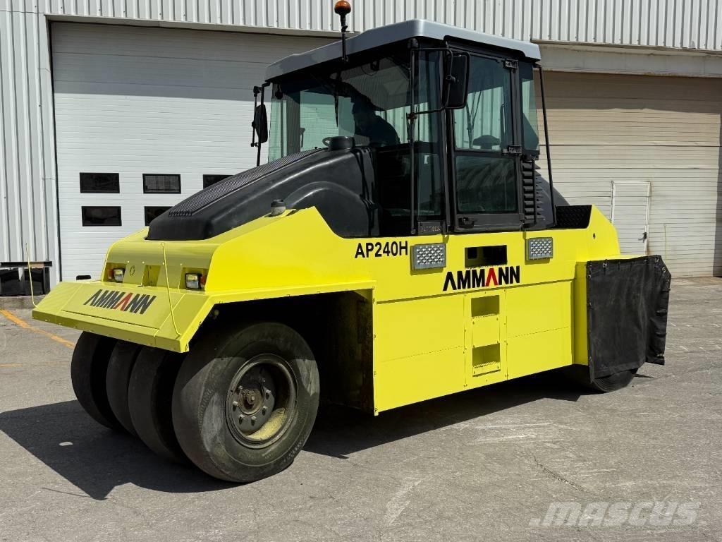 Ammann AP 240 H 공기 타이어 롤러