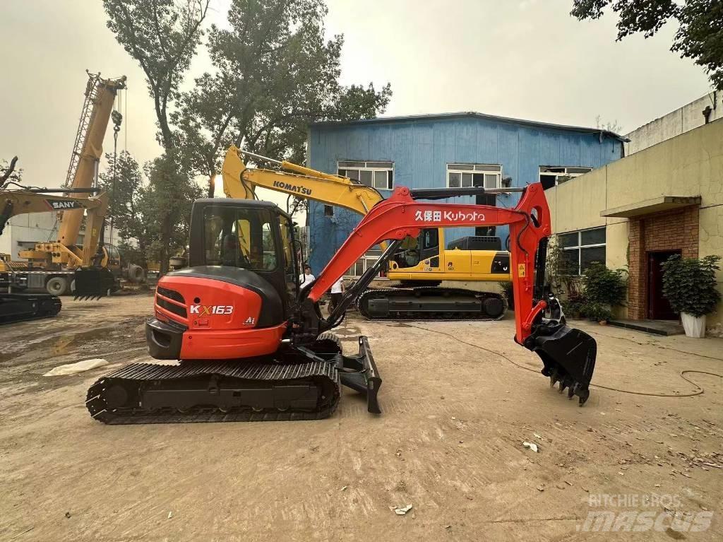 Kubota 163 대형 굴삭기 29톤 이상
