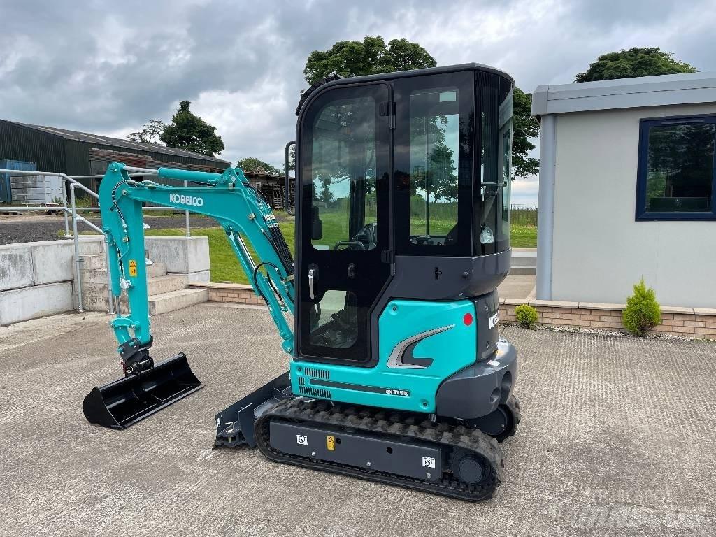Kobelco SK17SR-3E 소형 굴삭기 7톤 미만