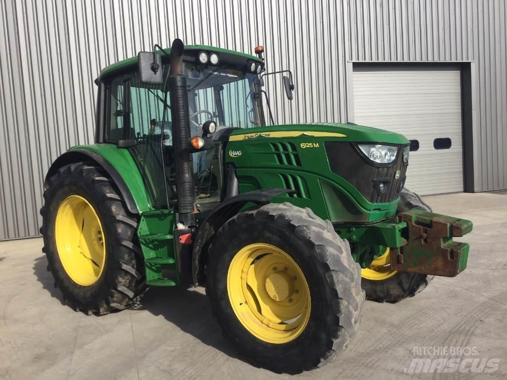 John Deere 6125M 트랙터