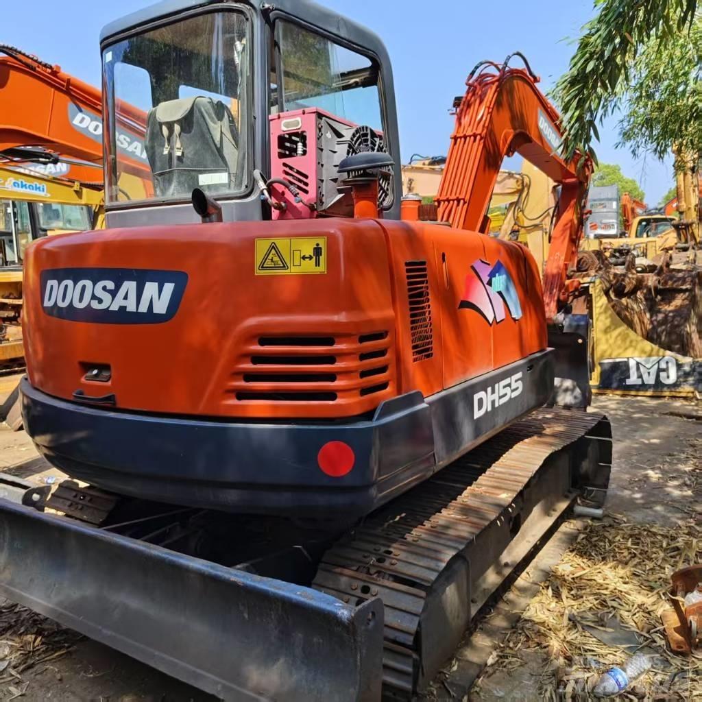 Doosan DH 55 소형 굴삭기 7톤 미만