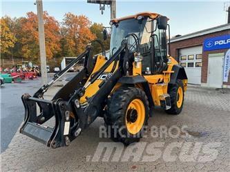JCB 411 HT  휠로우더