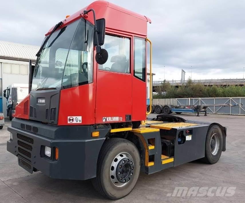 Kalmar T2i 터미널 트랙터