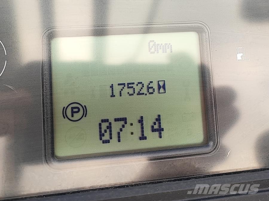 Linde R12B-01 리치 트럭