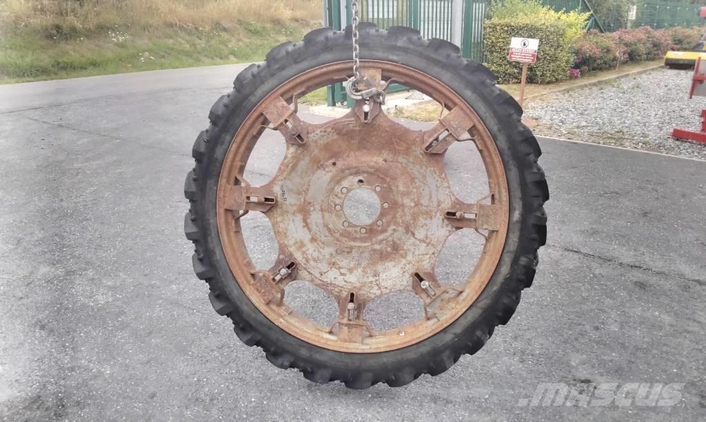 Kleber 8.3R44 타이어, 휠 및 림
