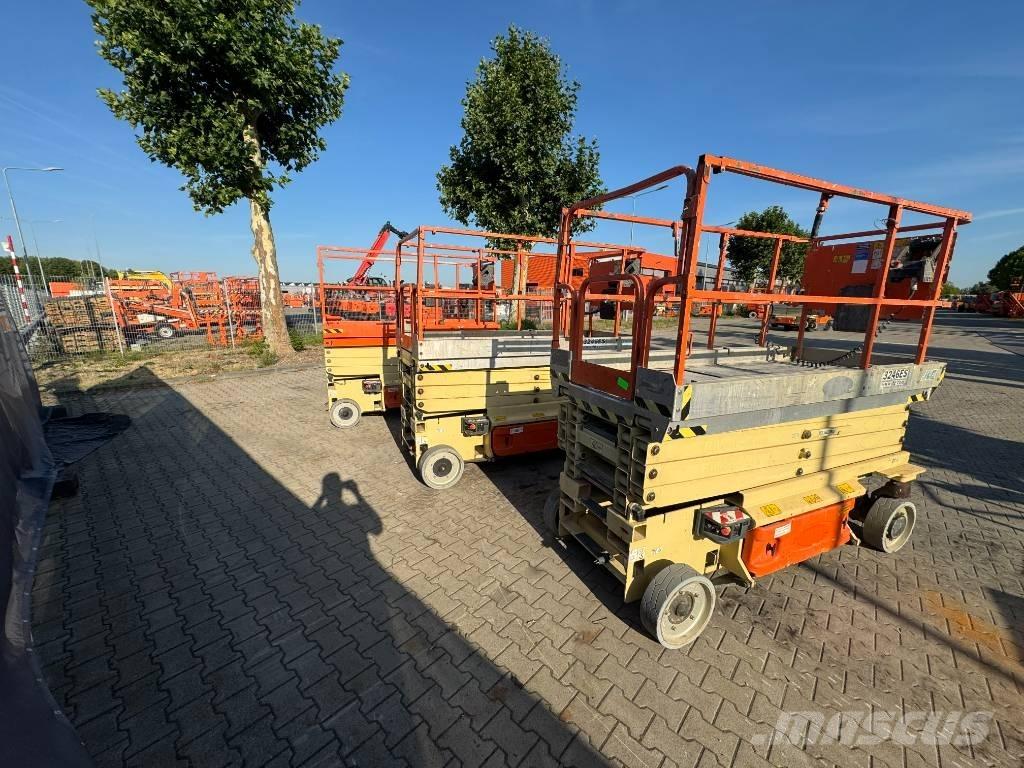 JLG 3246 ES 가위형 리프트