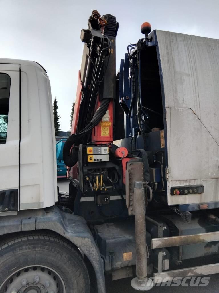 Scania P 370 폐기물 수거 트럭