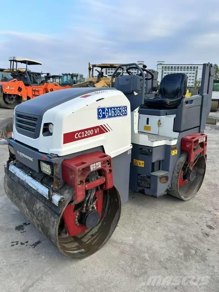 Dynapac CC 1200 트윈 드럼 롤러