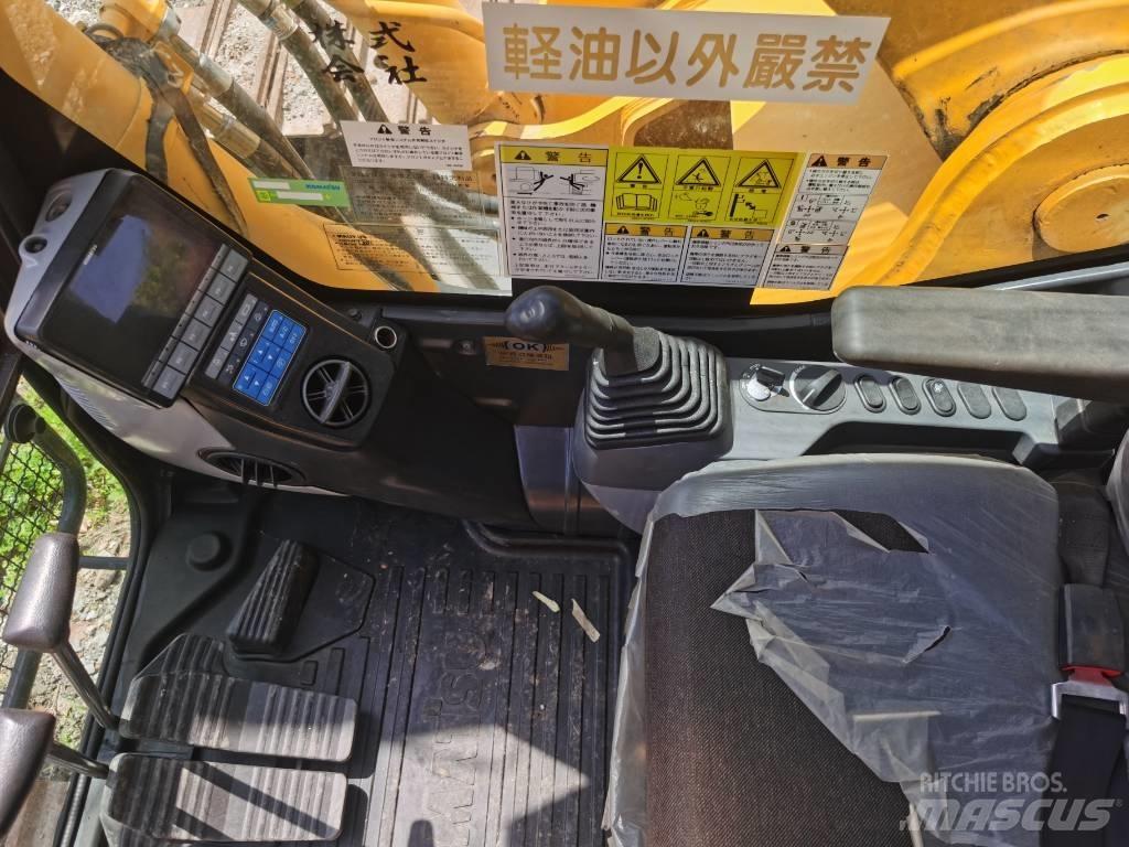 Komatsu PC 450-8 대형 굴삭기 29톤 이상