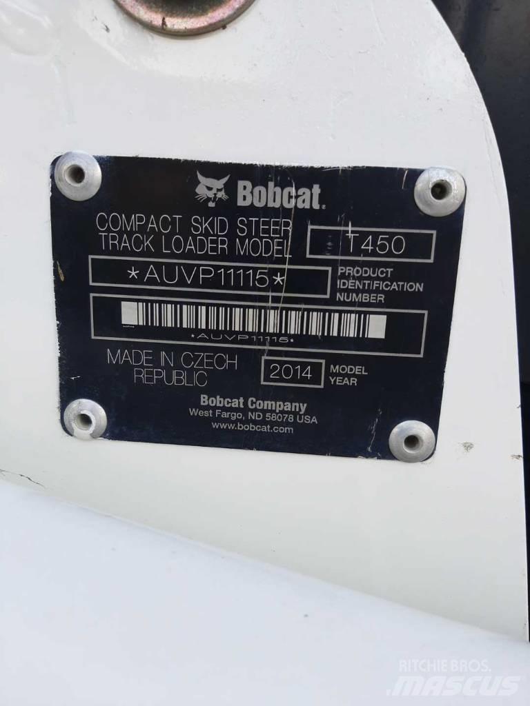 Bobcat T 450  스키드로더