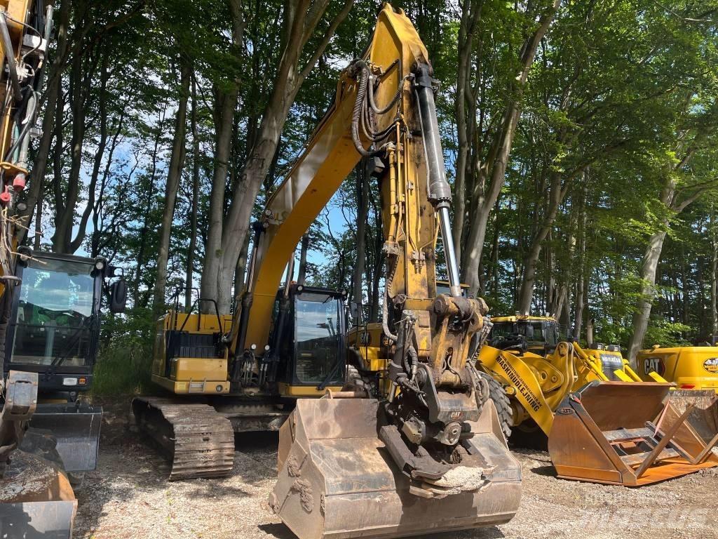 CAT 323 대형 굴삭기 29톤 이상