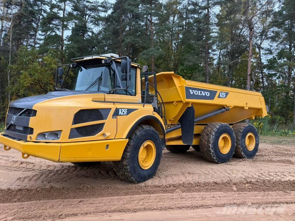 Volvo A 25 F 연결식 홀러