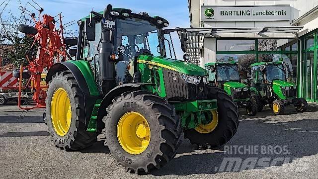 John Deere JD 6120M 트랙터
