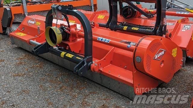 Kuhn BP 28 목장 제초기 및 토퍼