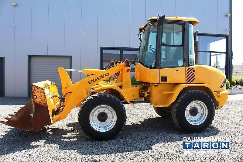 Volvo L30B  휠로우더