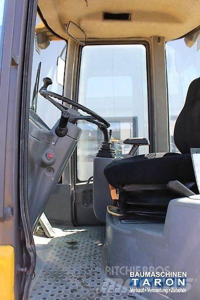 Volvo L30B  휠로우더