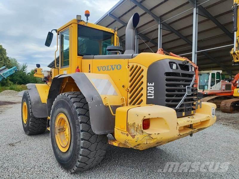 Volvo L120E  휠로우더