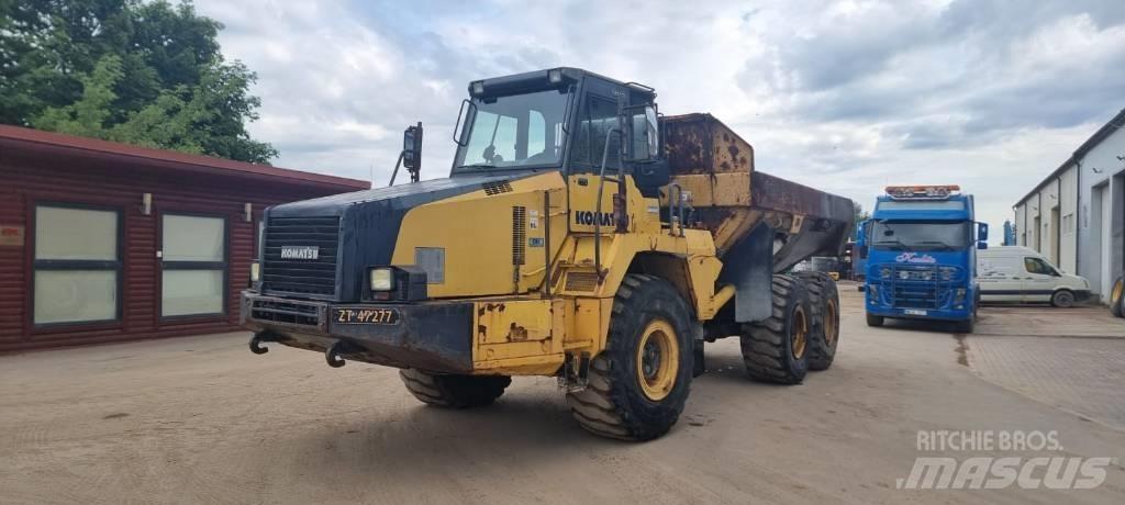 Komatsu HM 300-2 연결식 홀러