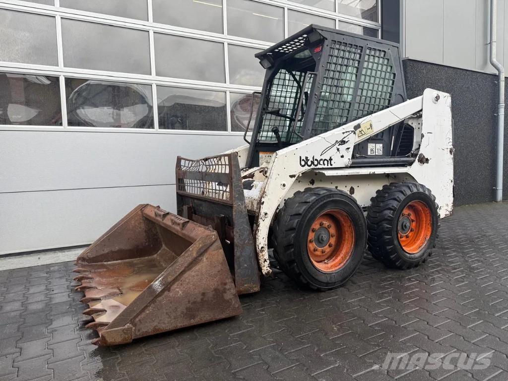 Bobcat 751  스키드로더