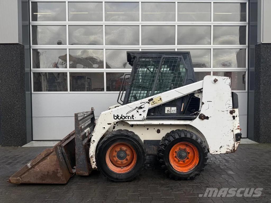 Bobcat 751  스키드로더