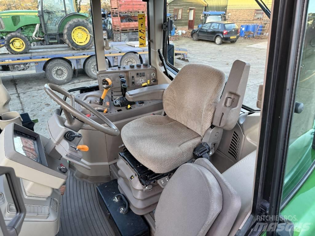 John Deere 6135M 트랙터