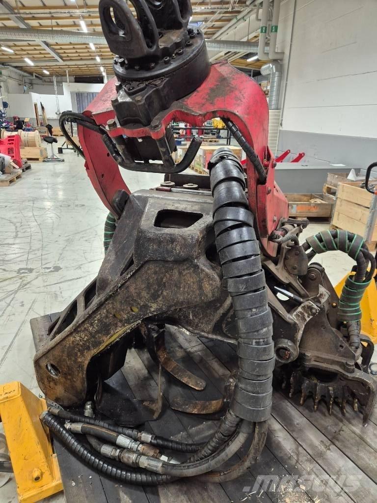 Komatsu C 144 하비스터 헤드