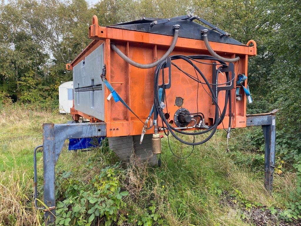 Epoke SH3301 Streuer 해변 청소용 장비