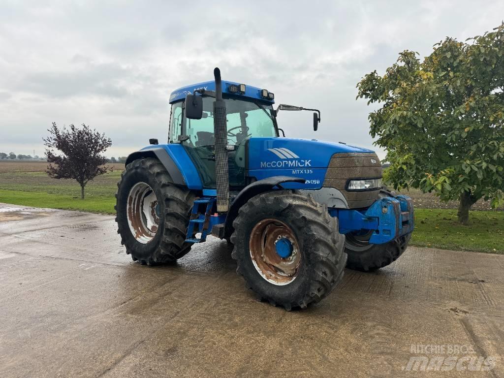 McCormick MTX 135 트랙터