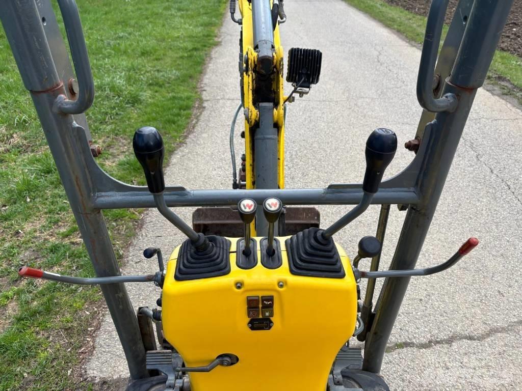 Wacker Neuson 803 소형 굴삭기 7톤 미만
