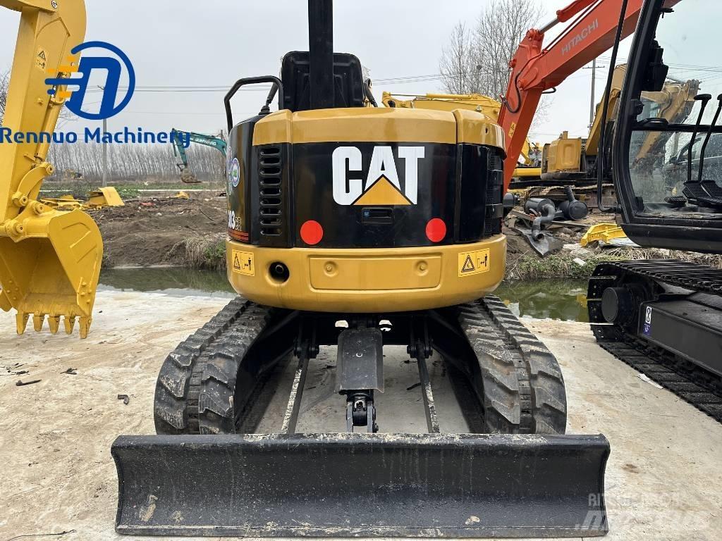 CAT 303 CR 소형 굴삭기 7톤 미만