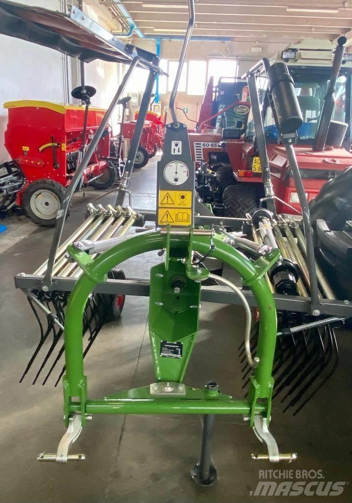 Fendt Former 400 DN 갈퀴 및 테더