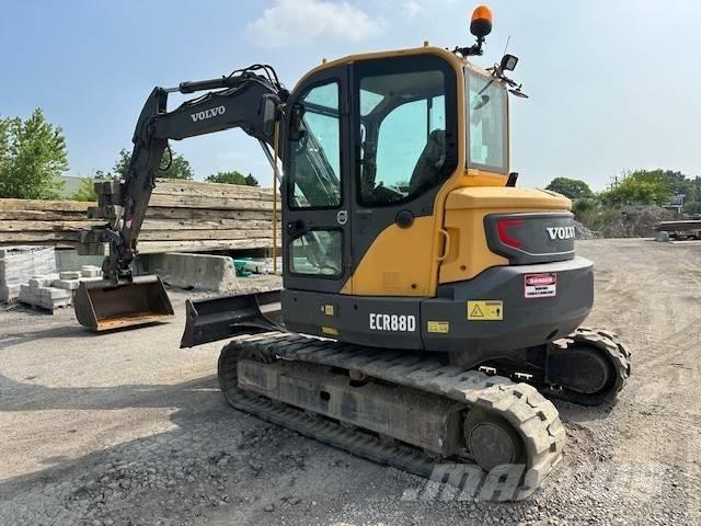 Volvo ECR 88 D 대형 굴삭기 29톤 이상