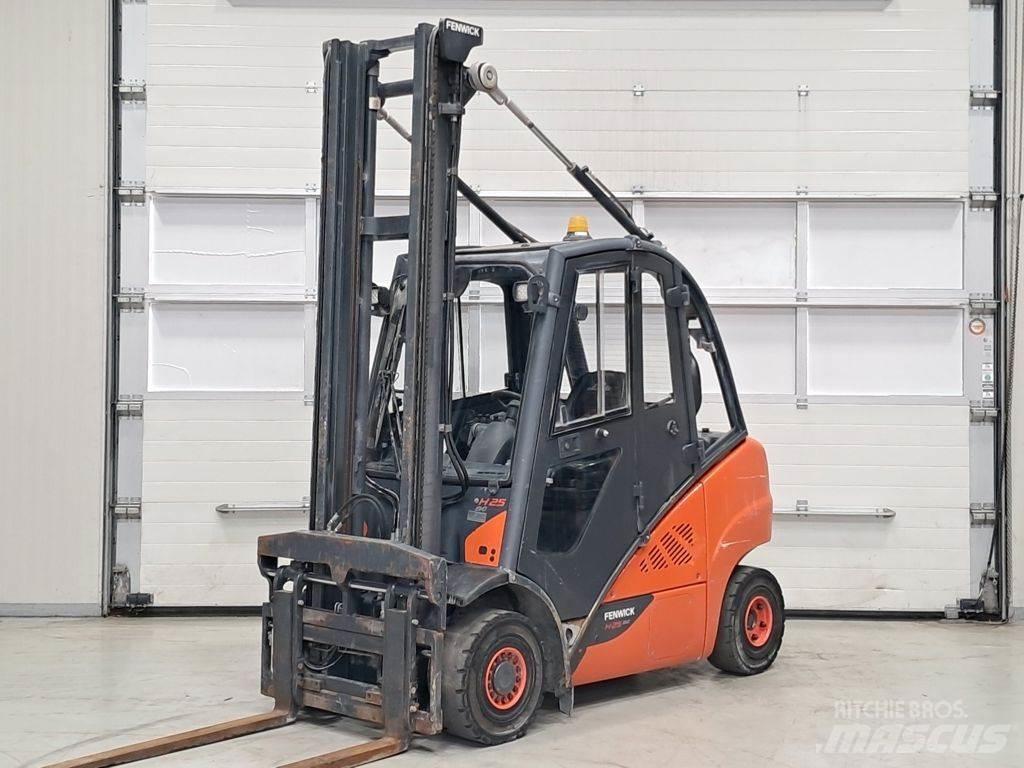 Linde H25D-02 디젤 지게차
