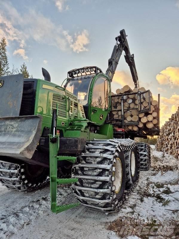John Deere 1910G 원목 포워더