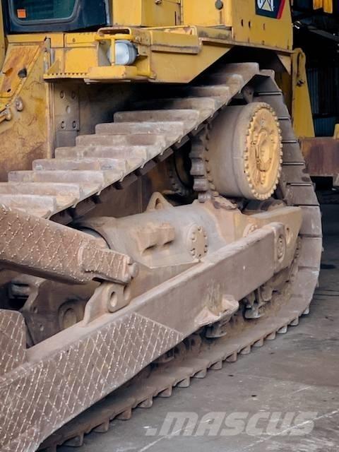 CAT D 9 T 크롤러 도저