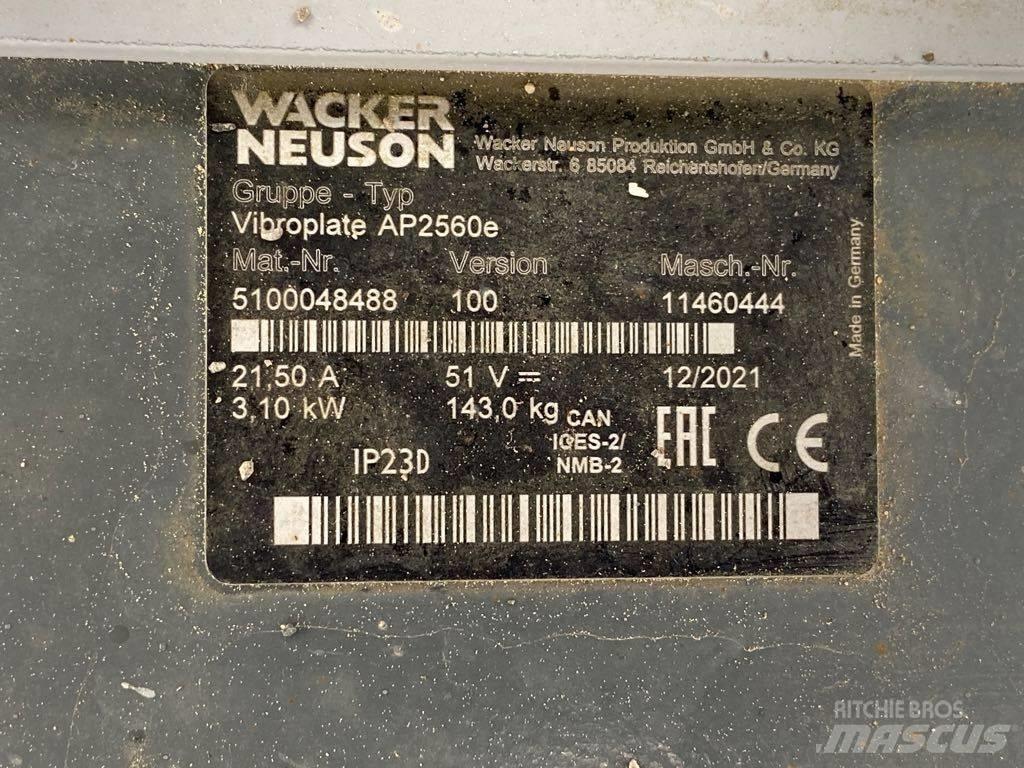 Wacker Neuson AP2560 진동롤러
