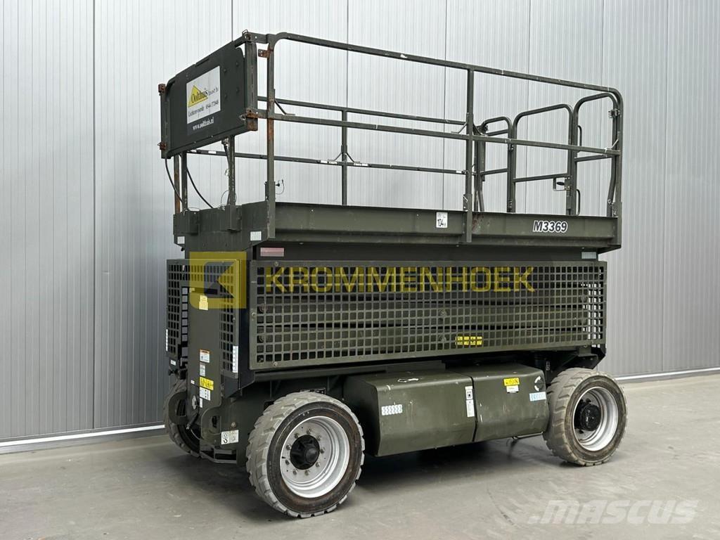 JLG M 3369 가위형 리프트