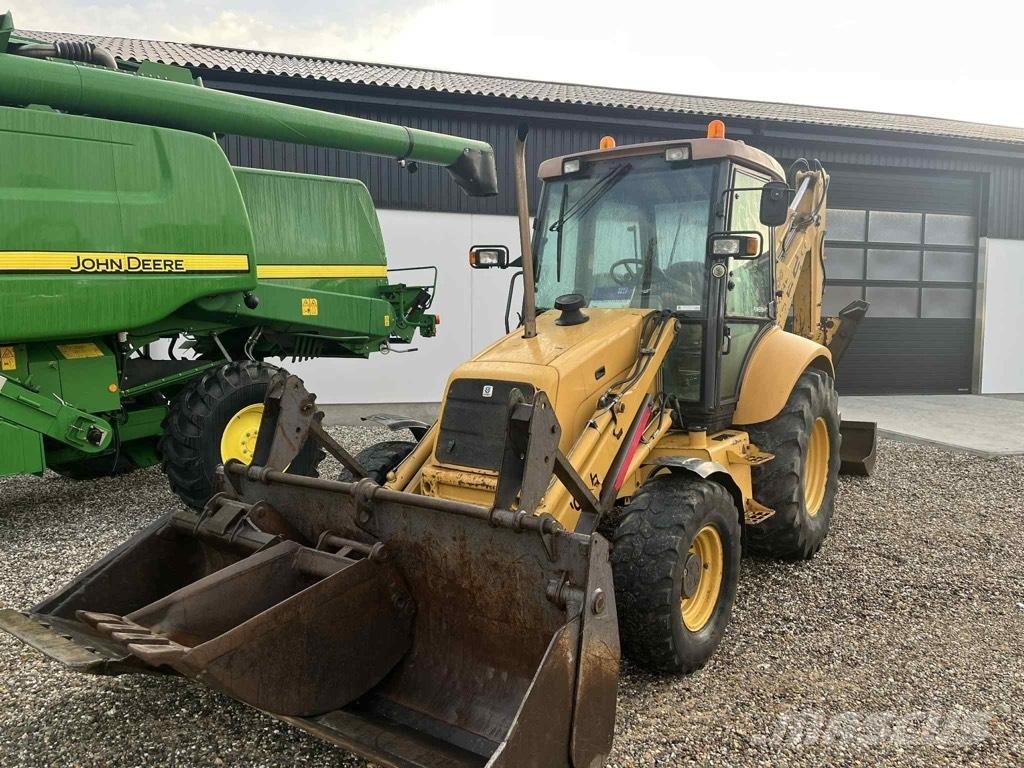 New Holland 675 E 백호로더