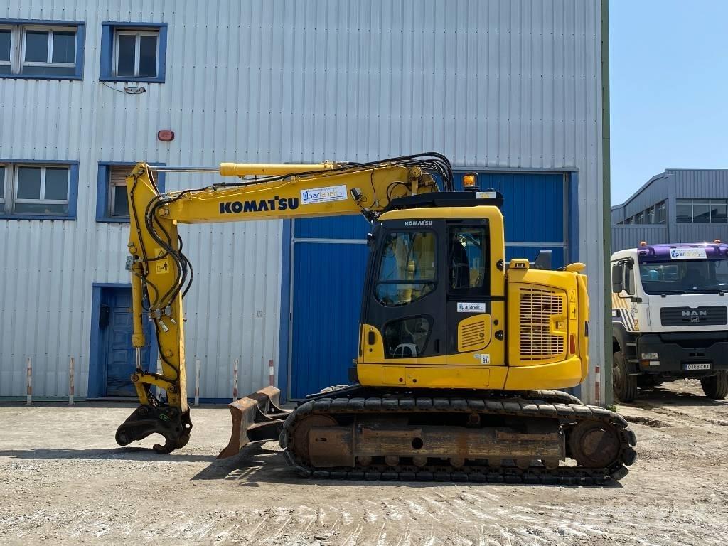 Komatsu PC 138 US-11 대형 굴삭기 29톤 이상