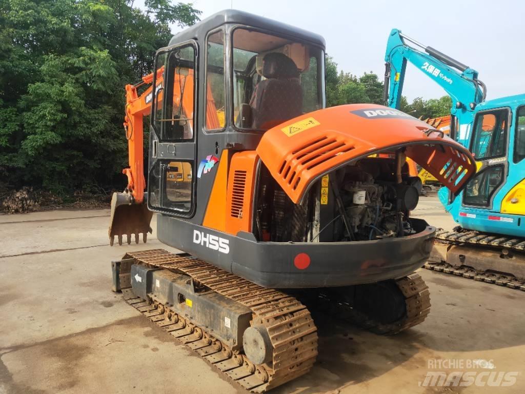 Doosan DH 55 소형 굴삭기 7톤 미만
