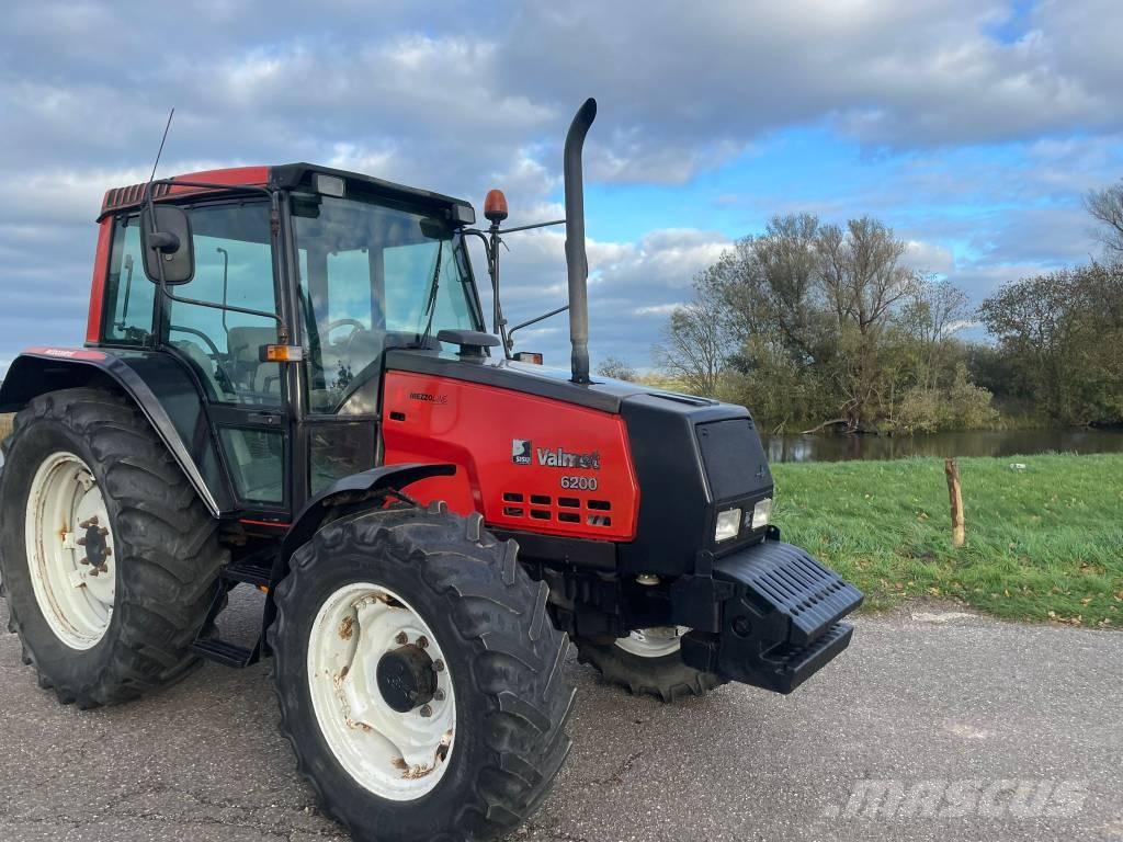 Valmet 6200 트랙터