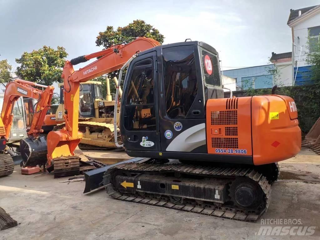 Hitachi ZX 70-5A 중형굴삭기 7톤-28톤