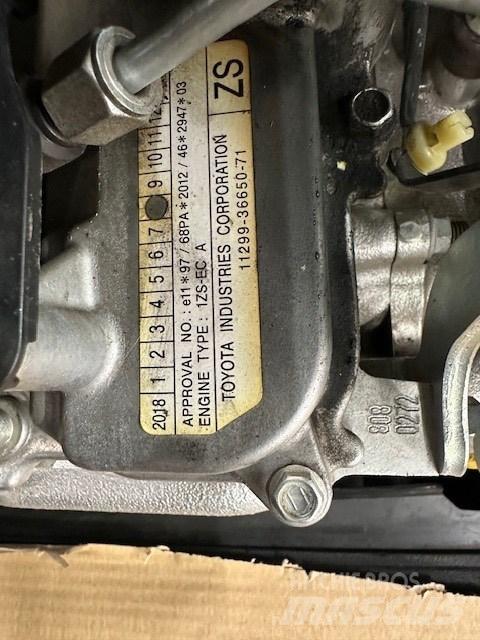 Toyota 52-8 FDF 25 디젤 지게차