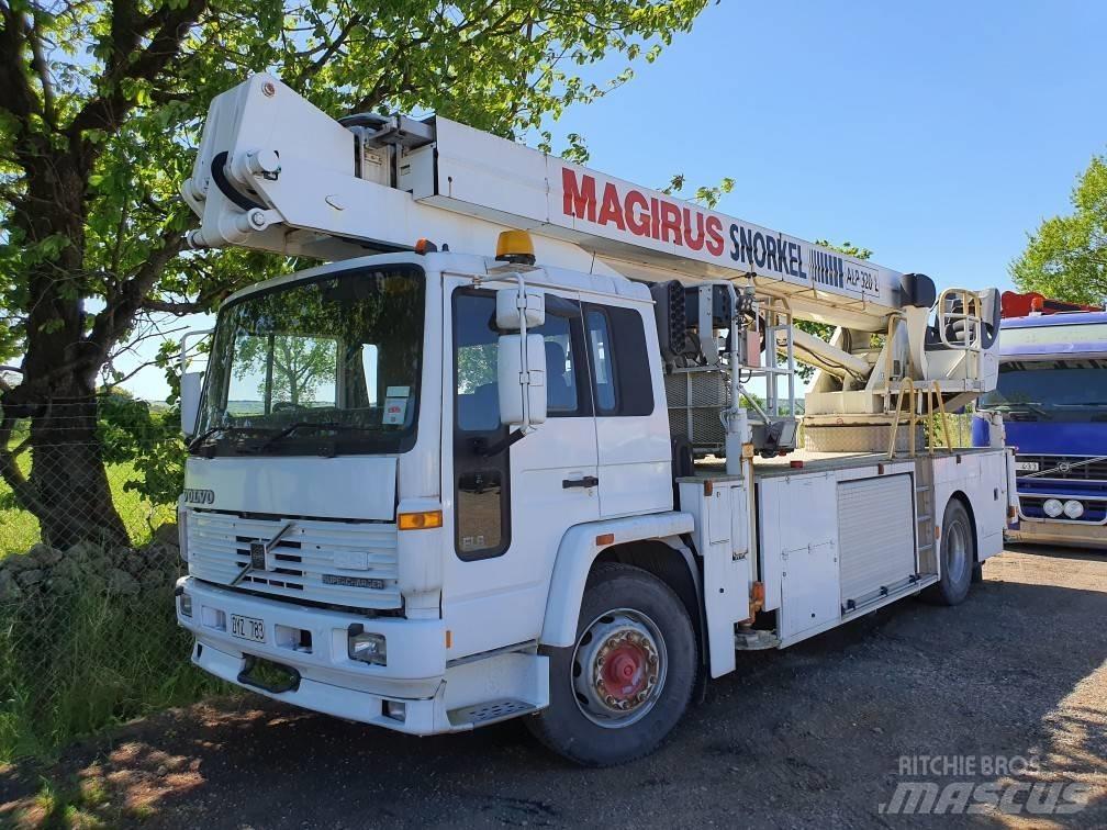 Volvo FE618 트레일러 탑재 고소작업대