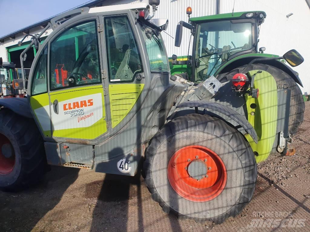CLAAS Scorpion 7040 텔러 핸들러