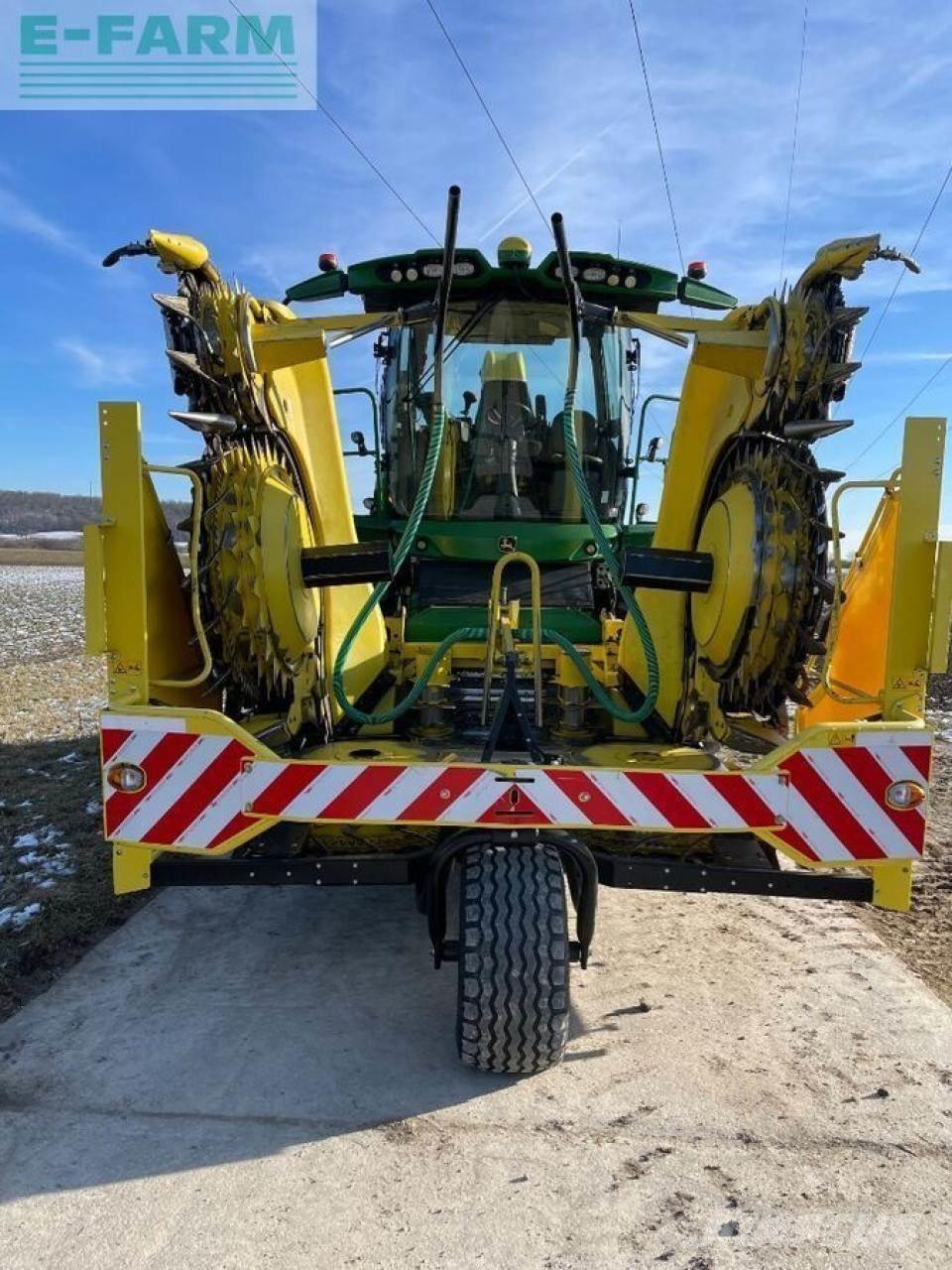 John Deere 8500 자동 초지기계
