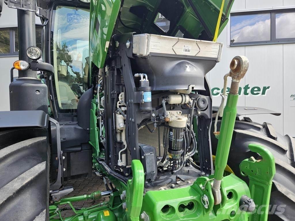 John Deere 6R195 트랙터