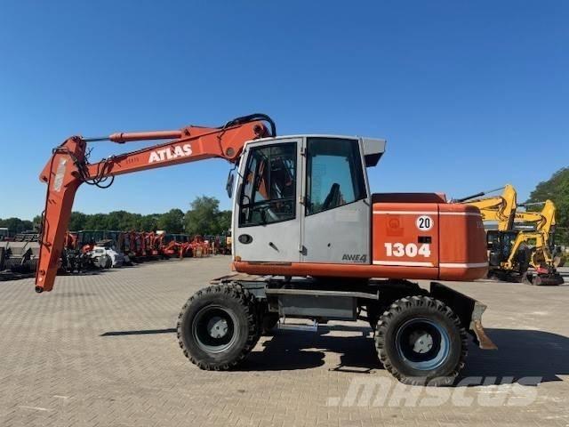 Atlas 1304  휠 굴삭기